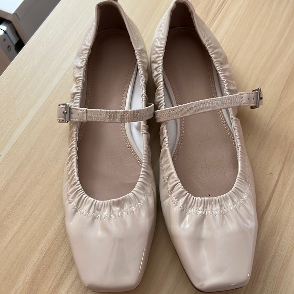 NWOT Patent Ballet Slippers